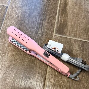 Voloom Petite Hair Volumizing Iron